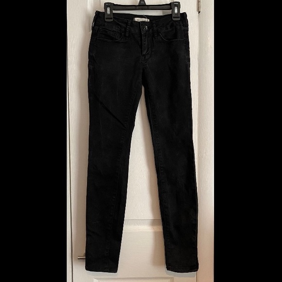 👖*WILL SELL INDIVIDUALLY* 3 pairs of jeans(jr)👖 - Picture 10 of 12